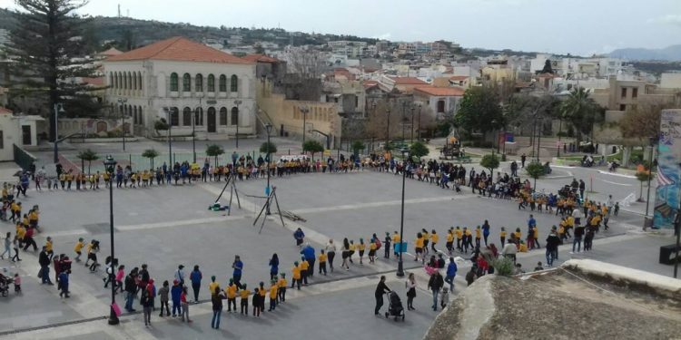 Ανθρώπινο… λούνα παρκ στο κέντρο της πόλης